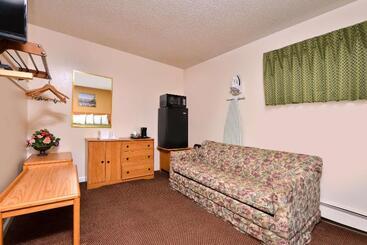 בית מלון כפרי Americas Best Value Inn Jonesville/hillsdale