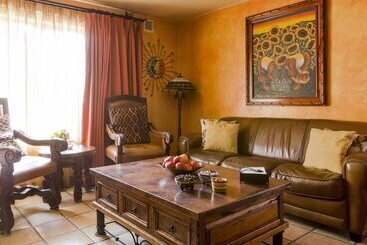 호텔 Avila La Fonda