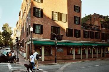 فندق Beacon Hill