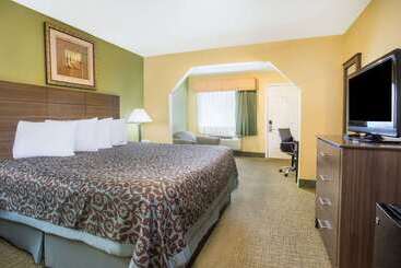 Отель Days Inn By Wyndham Abbeville