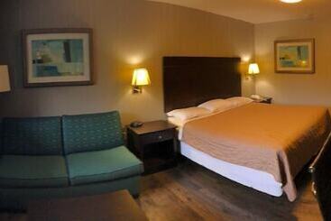 בית מלון כפרי Deerfield Inn And Suites  Fairview
