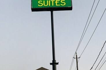 בית מלון כפרי Americas Best Value Inn La Porte