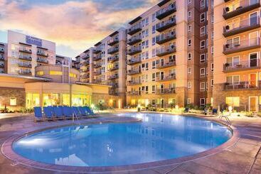 آپارتمان Resort At Seaside