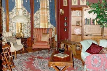 Schuster Mansion Bed & Breakfast