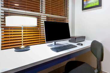 شقة فندقية Americinn By Wyndham Iron Mountain