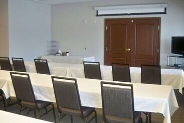 ホテル Country Inn & Suites By Radisson, Boise West   Meridian