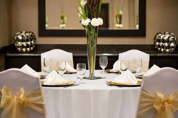 Отель Hilton Garden Inn Houston Nw America Plaza