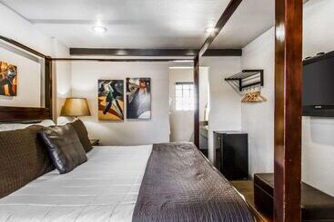 فندق Rodeway Inn & Suites Williams Downtownerrte 66
