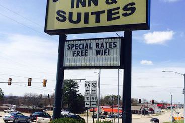 هتل Super Inn & Suites 