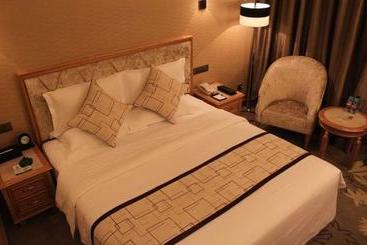 酒店 Days & Suites Changsha City Center