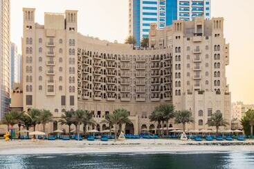 酒店 Bahi Ajman Palace