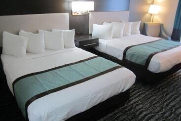 Отель Best Western Waldo Inn & Suites