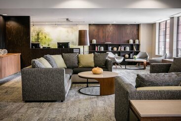 호텔 Courtyard By Marriott Omaha Aksarben Village