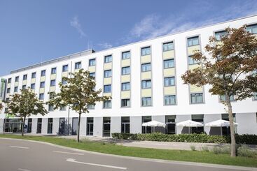 호텔 Holiday Inn Express Augsburg, An Ihg