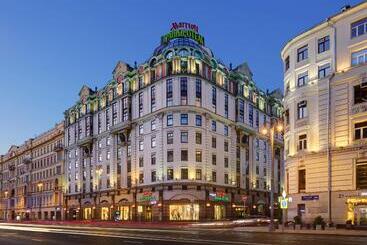 호텔 Moscow Marriott Grand