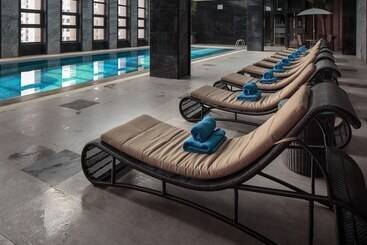 فندق Pullman Anshan Time Square