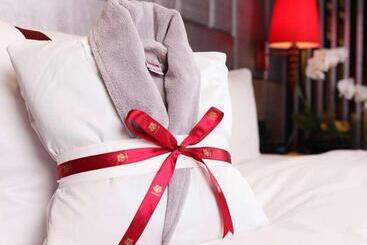 هتل Rhombus Park Aura Chengdu