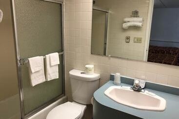 モーテル The Autumn Inn