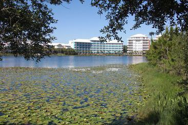 Carillon Beach Resort Inn