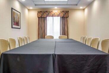 בית מלון כפרי Cicero Grand