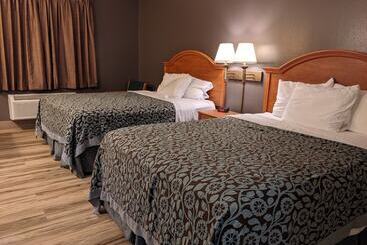 בית מלון כפרי Days Inn By Wyndham Fargo/casselton