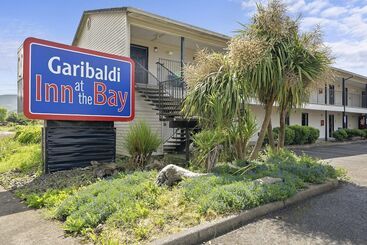 호텔 Garibaldi Inn At The Bay
