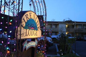 فندق Monterey Fireside Lodge