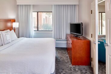 هتل Sonesta Select Raleigh Durham Airport Morrisville