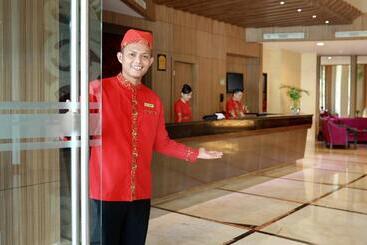 فندق Swiss Belinn Panakkukang