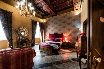 آپارتمان Dodo Navona Suites