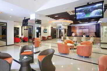 בית מלון כפרי Ayara Grand Palace