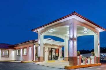 호텔 Red Roof Inn Buffalo, Tx