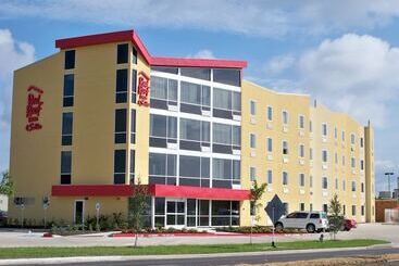 호텔 Red Roof Inn & Suites Beaumont