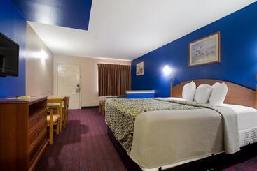 호텔 Scottish Inn & Suites