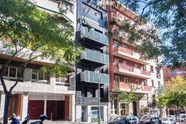 Mh Apartments Sant Pau