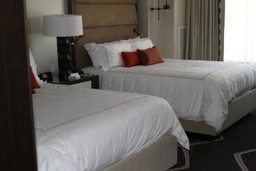 Отель Chumash Casino Resort