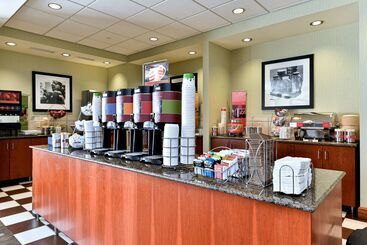 Отель Hampton Inn Ellsworth/bar Harbor