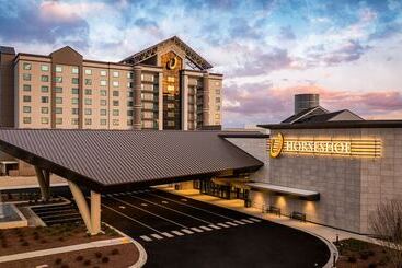 فندق Horseshoe Lake Charles