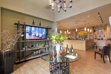 فندق The Dundee   A Trace