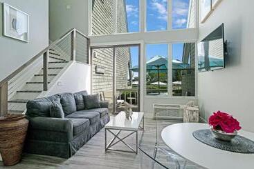 리조트 The Surf Club