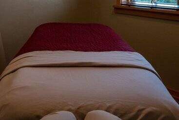 Sleeping Lady Mountain Resort