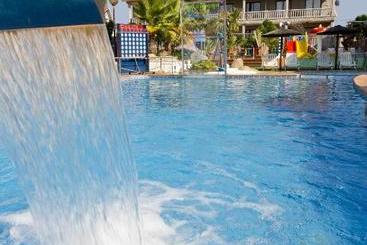 Apartamentos Turísticos Playa Mar I