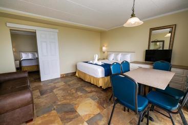 Gondolier Motel   Wildwood