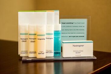 هتل آپارتمان Hampton Inn Marquette/waterfront