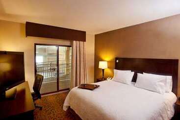 公寓式酒店 Hampton Inn Marquette/waterfront