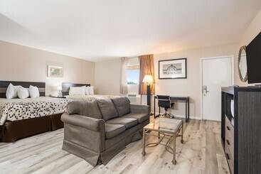 فندق Americas Best Value Inn Refugio