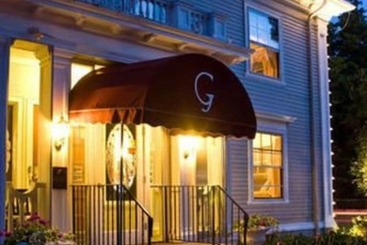 هتل Gateways Inn & Restaurant