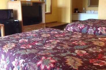 فندق على الطريق Sportsman Inn And Suites