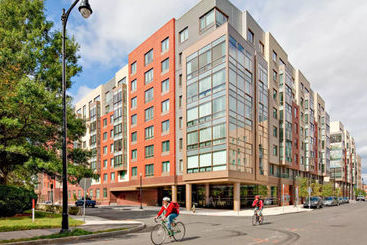 아파트호텔 Oakwood At Third Square