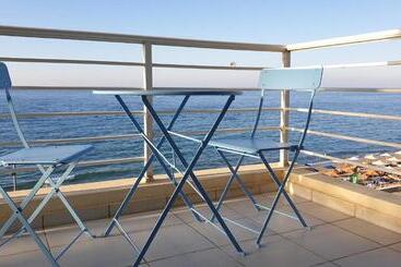 아파트 Ostria Studios